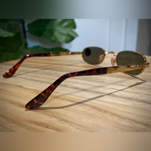 Vintage Oval Frame Military Grade Sunglasses Air Crew Scorpion NOS - Picture 5 of 8